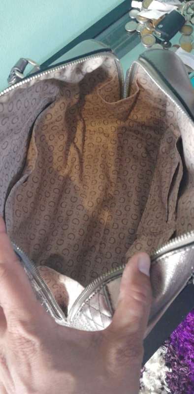 `Guess Baldwinpark Speedy Box Handbag