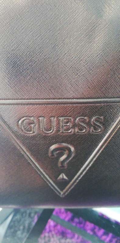 `Guess Baldwinpark Speedy Box Handbag