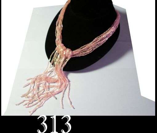 BEADED KNOT DESIGN NECKLACE