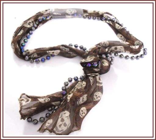 CRAZZZY R1 AUCTION - SCARF & BEADED NECKLACE - FOR THE FASHIONISTA'S