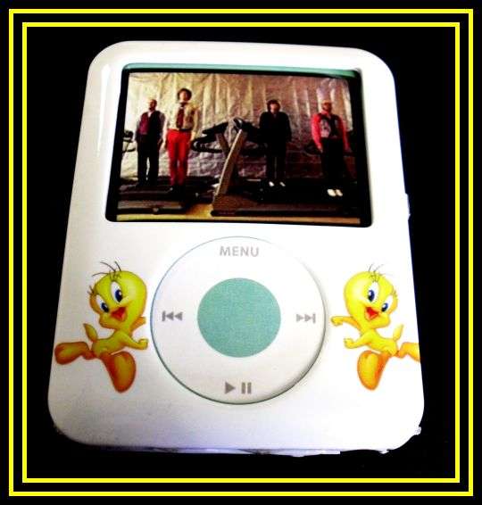 FREE SHIPPING - IPOD  NANO 3 HOUSING - TWEETY