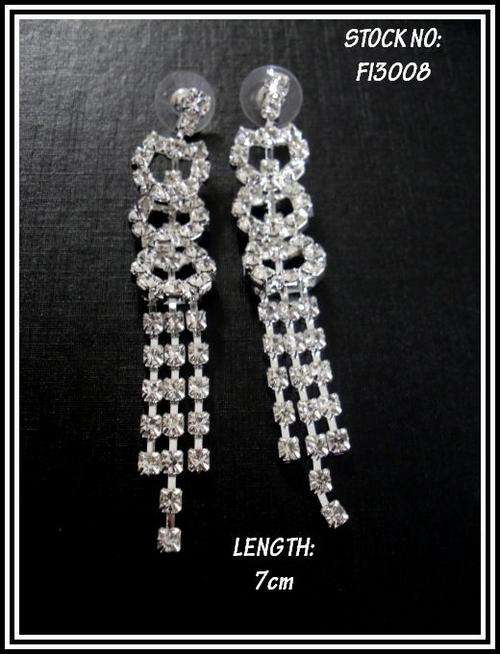 STUNNING DIAMANTE LONGER LENGTH EARRINGS - 7cm
