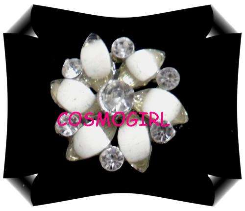 CRAZZZY R1 AUCTION - RHINESTONE RING - ADJUSTABLE SIZE