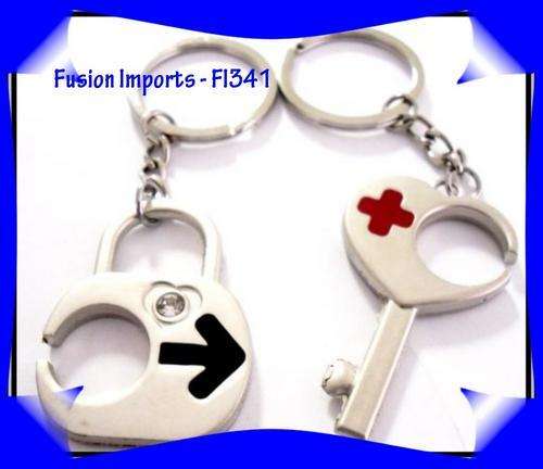 CRAZZZY R1 AUCTION - HIS & HERS KEY CHARMS