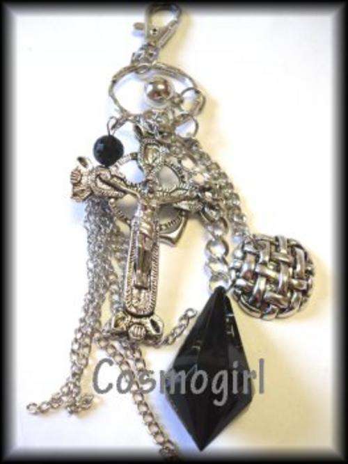 CRAZZZY R1 AUCTION - CHUNKY BAG CHARM - 20cm