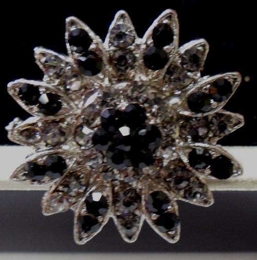 BUY 1 GET 1 FREE PROMO - CRAZZZY R1 AUCTION - DIAMANTE RING - ADJUSTABLE SIZE