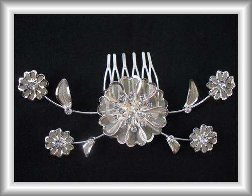 FREE SHIPPING - Mesmerizing Diamante Hair Accessory - 12cm X 5.5cm