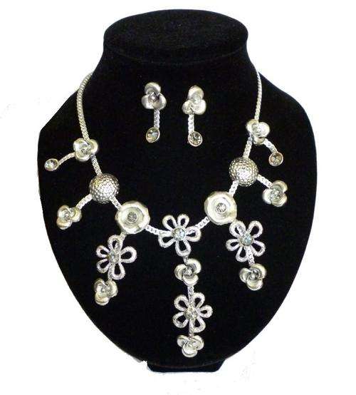 BRIDAL & PROM RANGE - TIBETAN SILVER & DIAMANTE NECKLACE SET