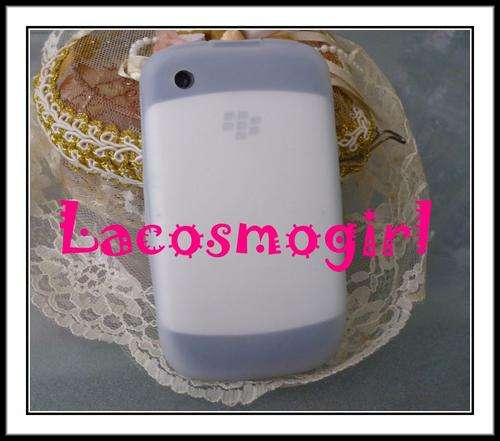 BLACKBERRY 8520 / 9300 RUBBER BACK COVER