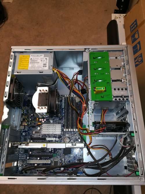 HP Z400 workstation complete! Heavy Duty - great value!