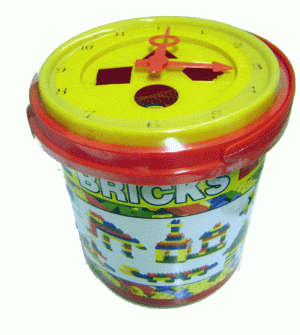 *** 100 Pieces Building Blocks in a Bucket ***
