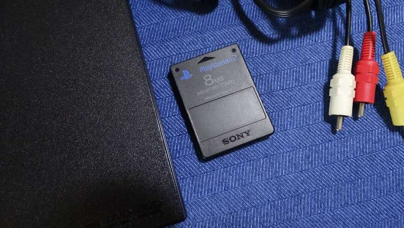 Sony PlayStation 2 Slim