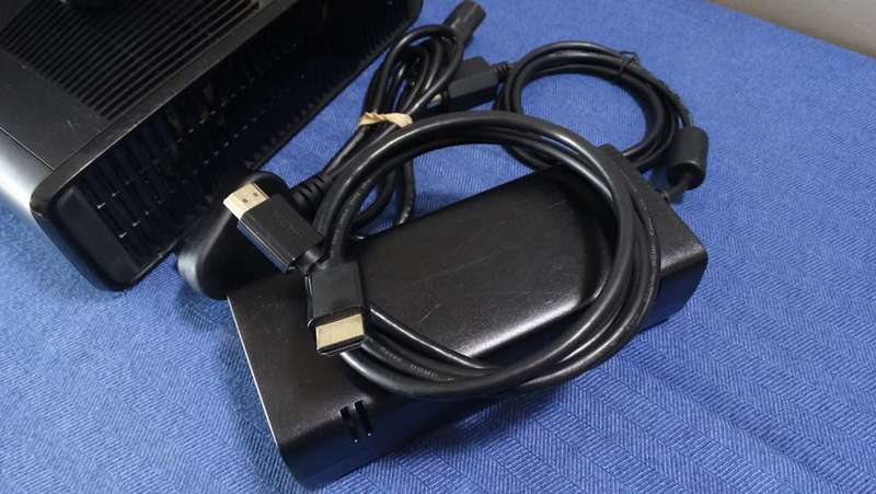 Xbox 360 Slim 250GB
