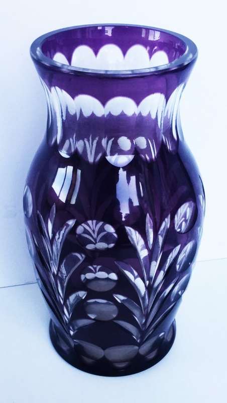 ANTIQUE VICTORIAN GLASS VASE!!! *FLAWLESS* *VALUABLE*