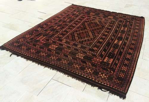 THE LARGEST KELIM CARPET I HAVE EVER SEEN!! 3,2m - 2,4m *EXTREMELY VALUABLE*