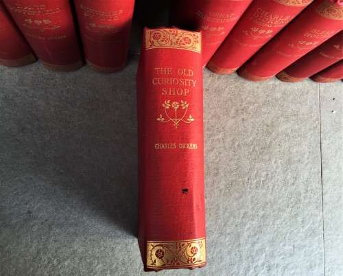 ANTIQUE 1904 COMPLETE 16 BOOK DICKENS SET!! *HIGHLY COLLECTIBLE* *RARE*