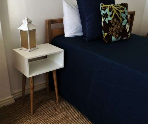 MID-CENTURY MODERN WHITE AND WOODEN SIDE TABLE!!