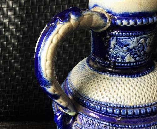 *SELLS FOR R50000+* MUSEUM QUALITY PAIR OF WESTERWALD PITCHERS!