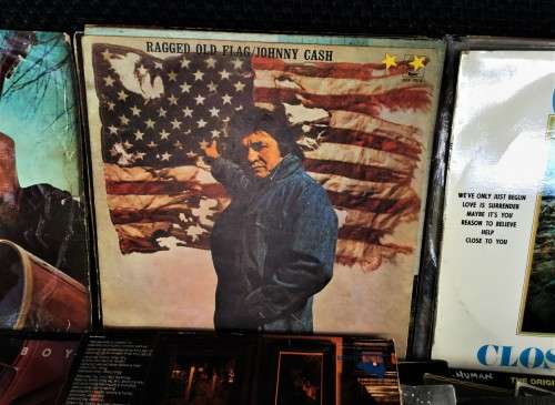 *VALUE R6000* LOT OF COLLECTABLE HIT VINYL RECORDS!