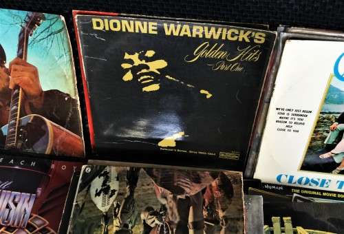 *VALUE R6000* LOT OF COLLECTABLE HIT VINYL RECORDS!