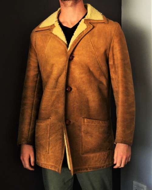 QUALITY SHEEPSKIN MANS JACKET! *GENUINE*