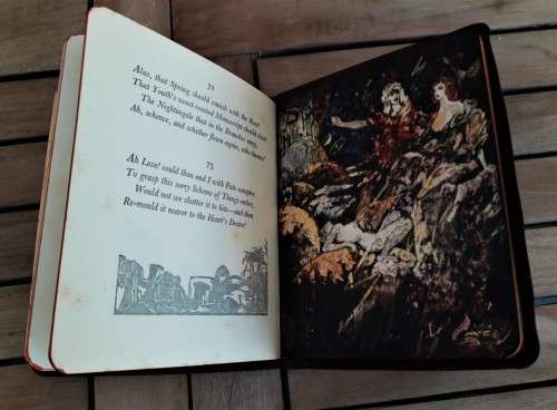 VINTAGE LEATHERBOUND COPY OF THE RUBAIYAT OF OMAR KHAYYAM!! *HIGHLY COLLECTABLE*