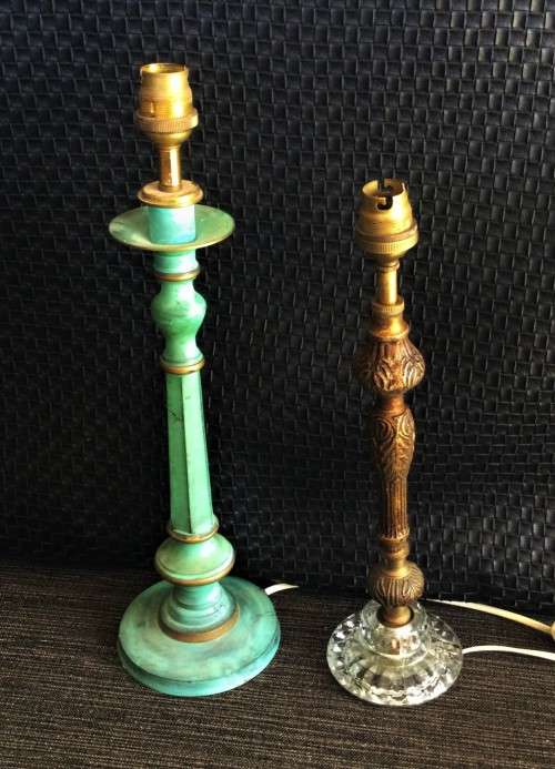 2 X VINTAGE SOLID BRASS VINTAGE LAMP BASES!