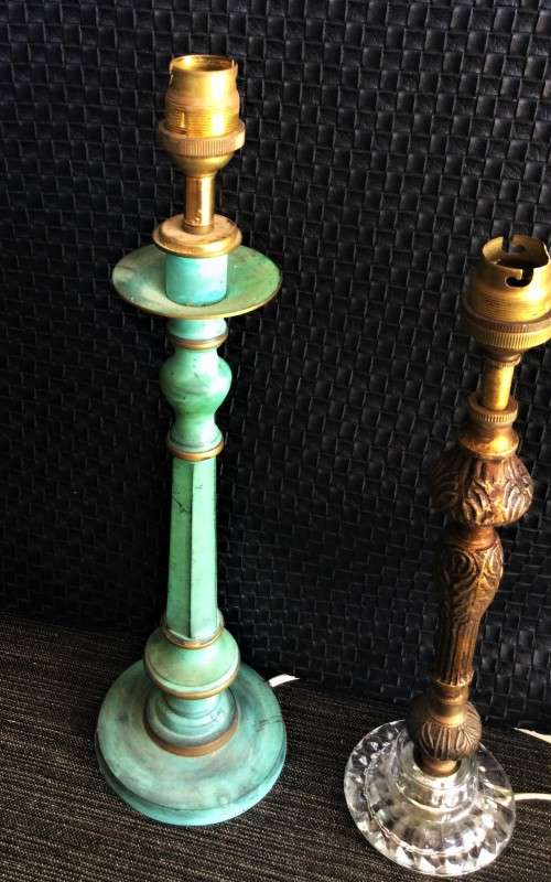 2 X VINTAGE SOLID BRASS VINTAGE LAMP BASES!