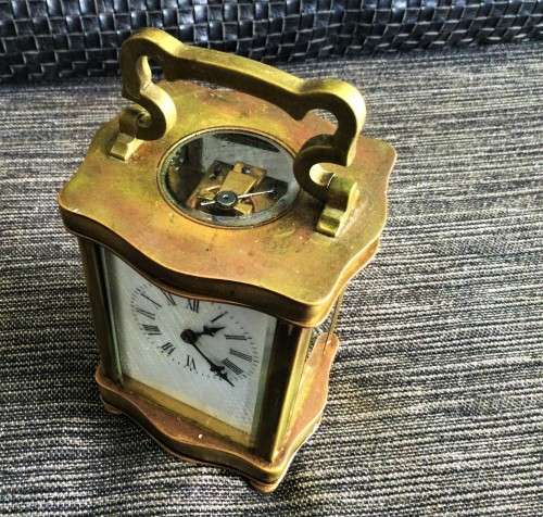 ANTIQUE BRASS CARRIAGE CLOCK! *FULLY WORKING WITH KEY*