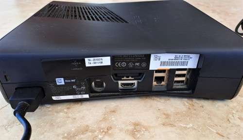 XBOX 360 CONSOLE!