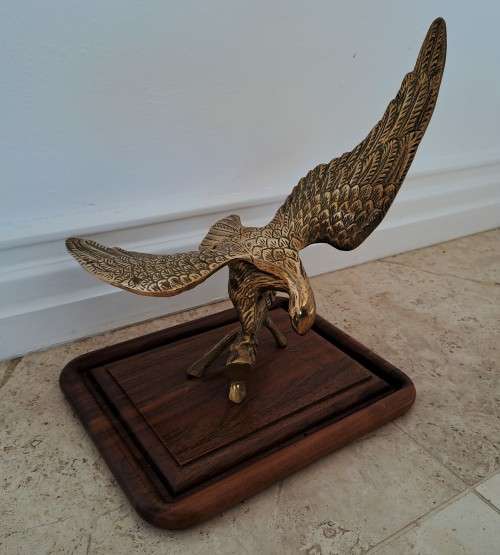 STUNNING MOUNTED SOLID BRASS EAGLE! *LOVELY PIECE*