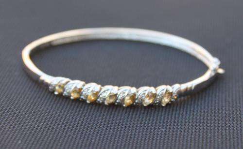 Yellow Topaz twist bracelet with diamond chips