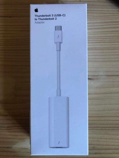 Apple Thunderbolt 3 (USB-C) to Thunderbolt 2