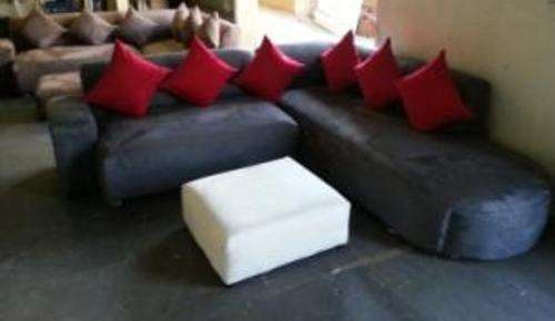 LOUNGE SUITE