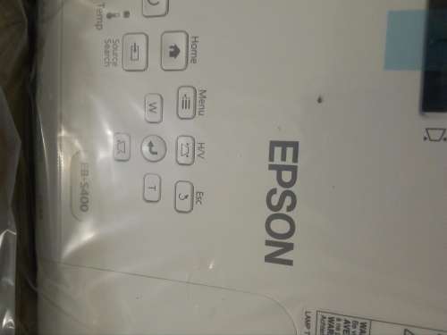 BRAND NEW IN THE BOX UNWANTED GIFT EPSON EB-S400 PROJECTOR-3200 Lumins Built in Speaker.