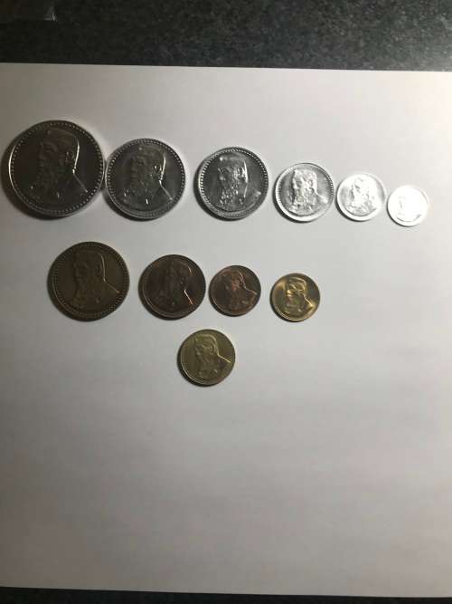 AWESOME--Gold Reef City Tokens Full Set