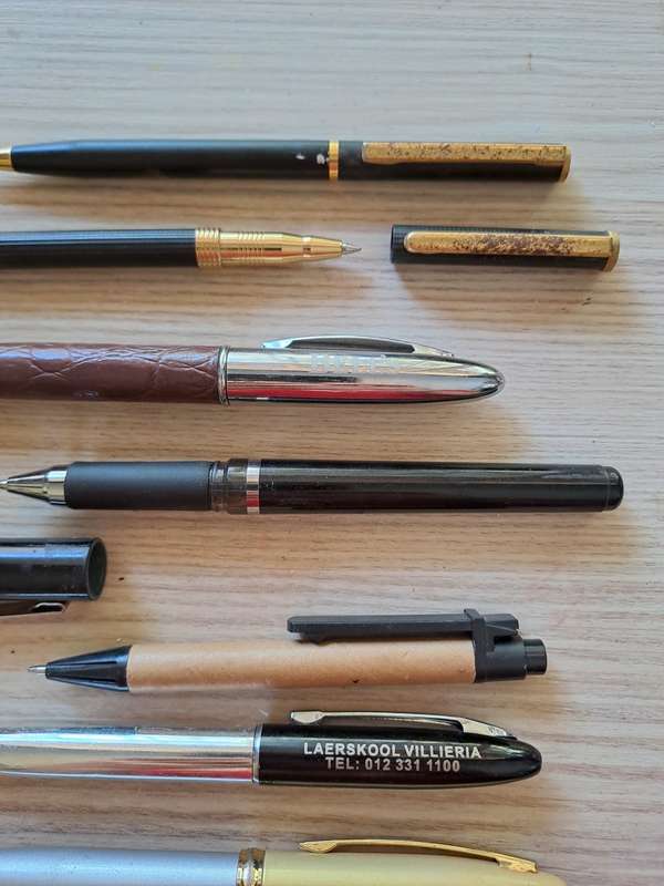 Parker Pens & Mixture