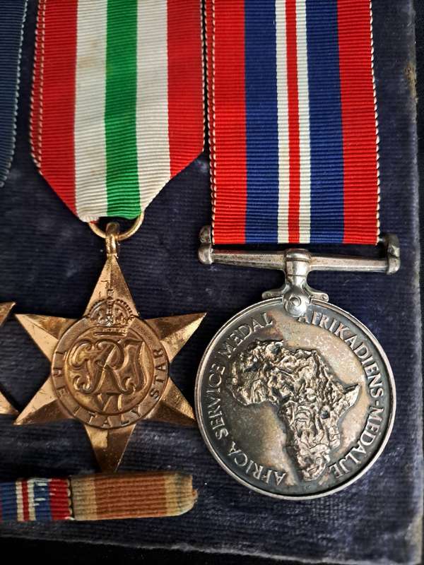 WW 2 Collection of Medals