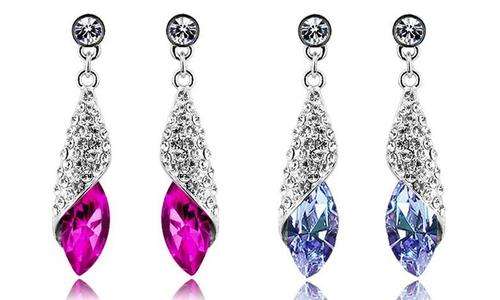 ***VALENTINES SPECIAL** TWO FOR ONE - BID AND WIN 1 SET TEARDROP EARRINGS AND RECEIVE 2ND SET FREE !