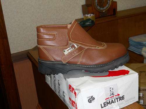 Mens leather boots