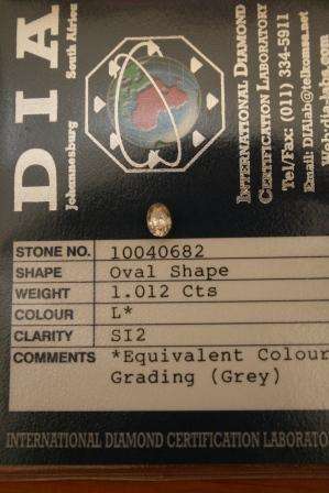 ***** 1.012ct Oval Cut DIA CERTIFIED DIAMOND ****** No Reserve.