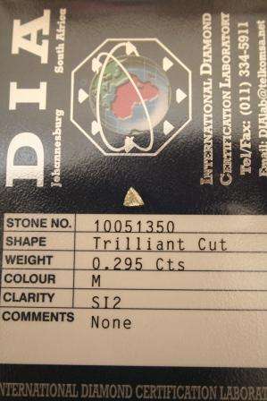 ***** 0.295ct Trilliant Cut DIA CERTIFIED DIAMOND ****** No Reserve.