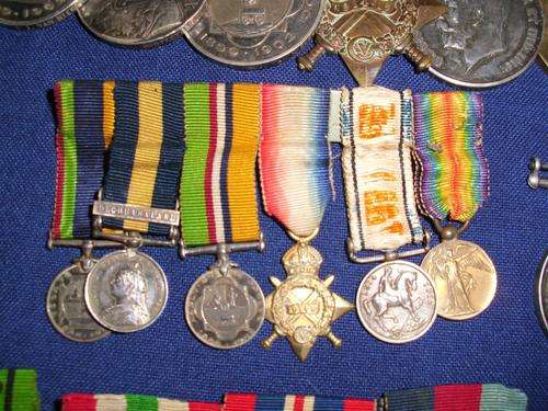 MINIATURE ANGLO BOERE OORLOG MEDALS