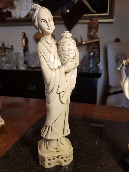 Chinese dolls