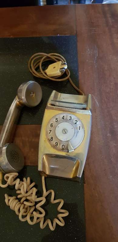 Vintage Gold Telephone