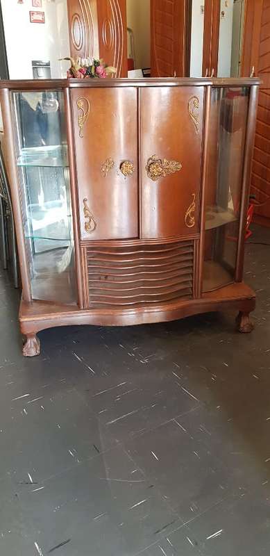Vintage Garrad Cabinet Radio