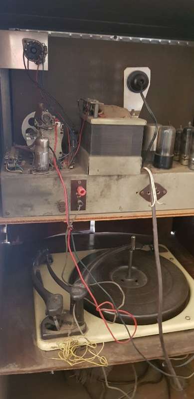 Vintage Garrad Cabinet Radio
