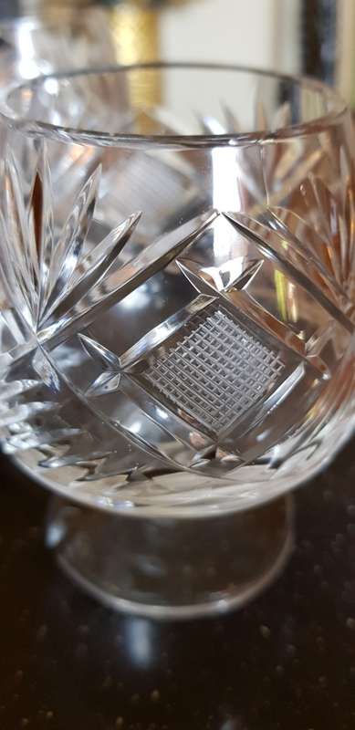 Set of 6 Fine Cut Crystal Sherry Glasses.