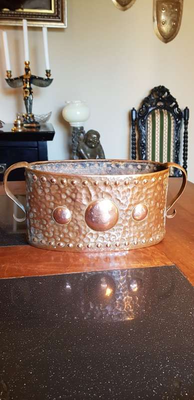 Vintage Oval Rhodesian Copper Planter