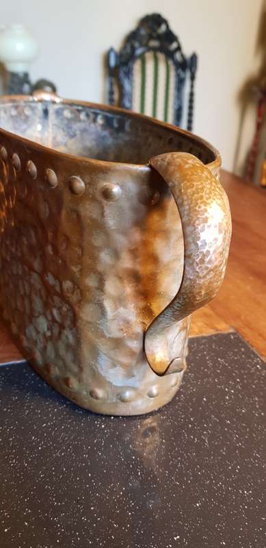 Vintage Oval Rhodesian Copper Planter